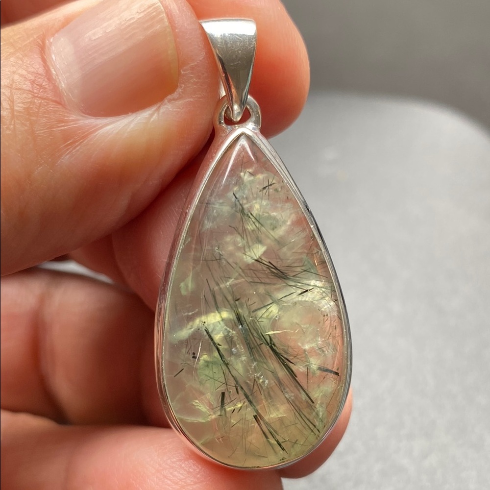 Green Actinolite in Prehnite in Solid Sterling Silver 925 - Picture 3 of 8